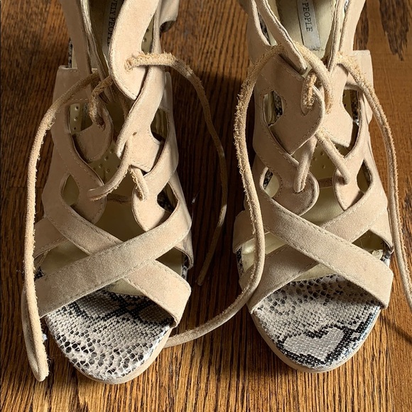 tan lace up snake skin wedges - Picture 2 of 5